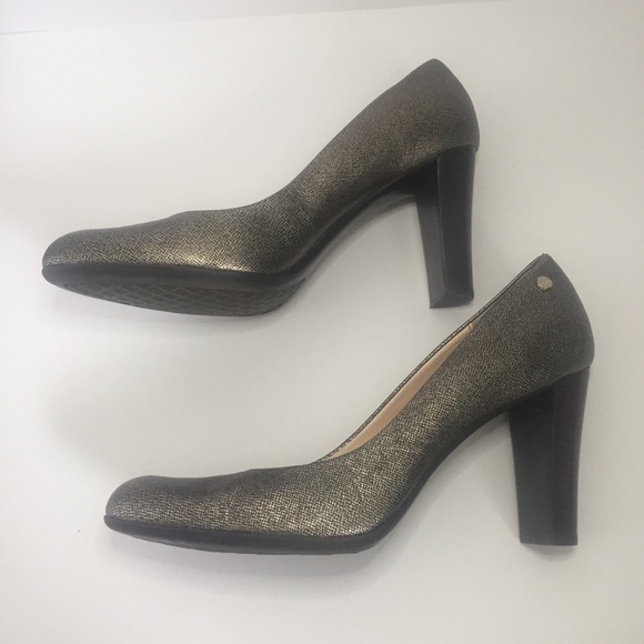 Calvin Klein Olive 2 Metallic Heels Size 10 - Picture 4 of 6